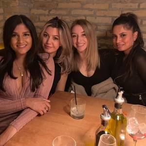 Meet your Posher, Aly